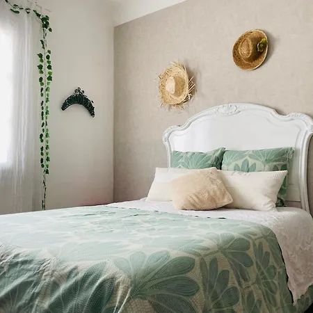 La Poterie Bed & Breakfast Carresse Exterior photo